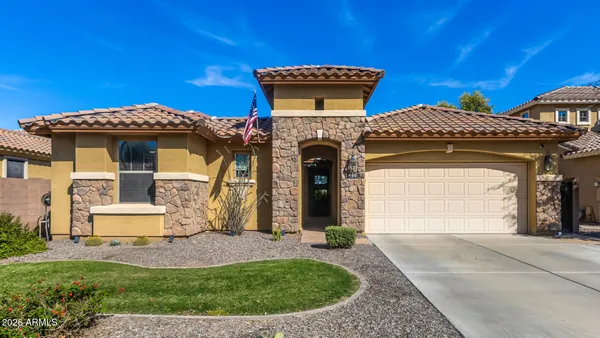 $629,900 | 590 East Raven Court, Gilbert, AZ 85297