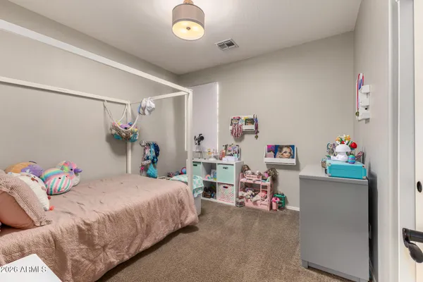 $629,900 | 590 East Raven Court, Gilbert, AZ 85297