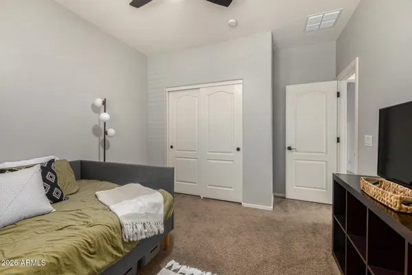 $629,900 | 590 East Raven Court, Gilbert, AZ 85297