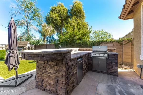 $629,900 | 590 East Raven Court, Gilbert, AZ 85297