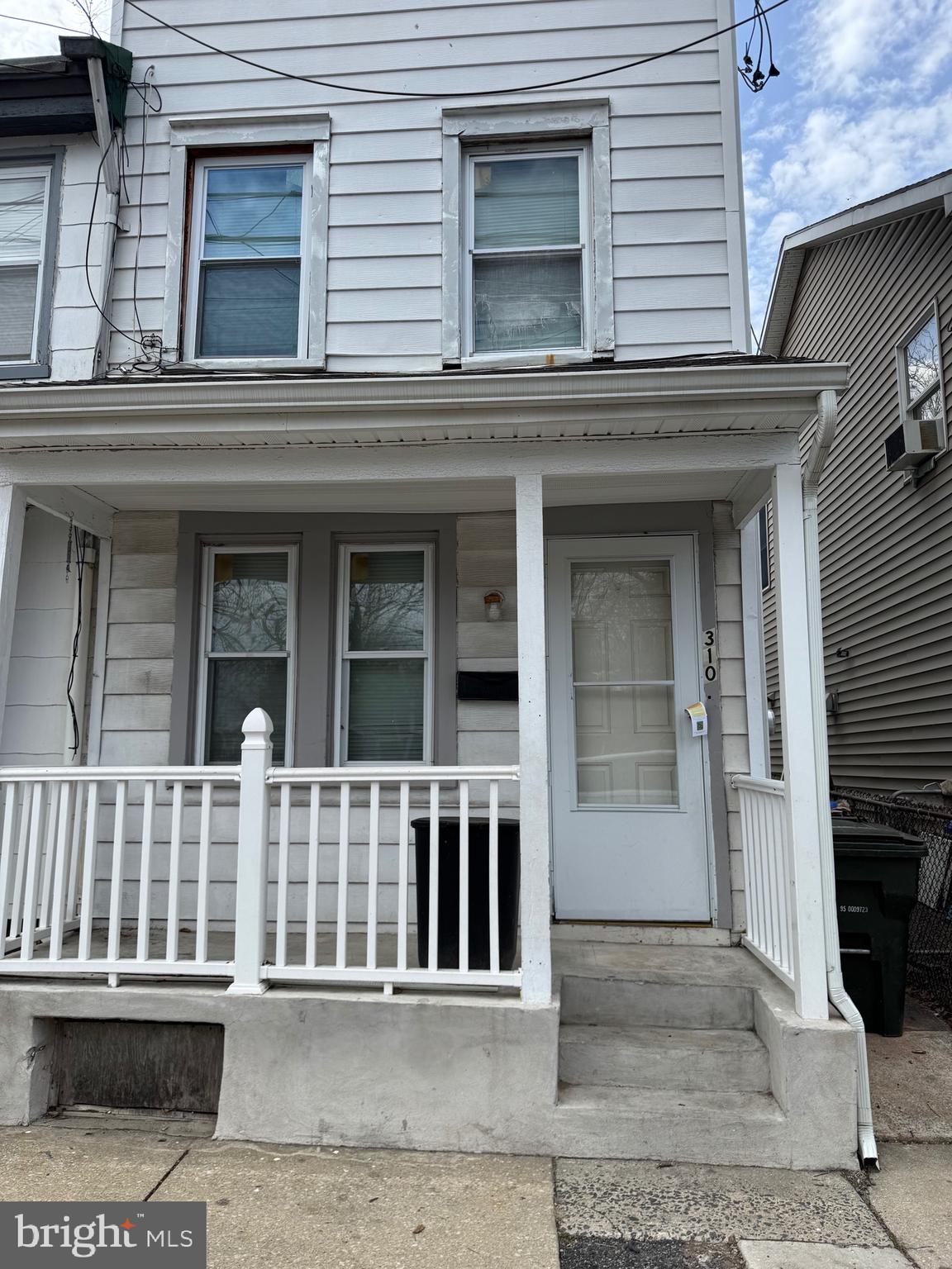 310 York Street Burlington, NJ 08016 - Photo 1 of 2