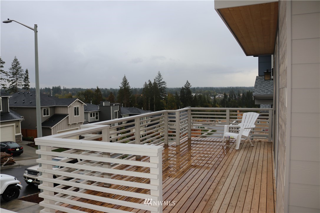 310 182nd Street Southeast Bothell, WA 98012 - Photo 12 of 16