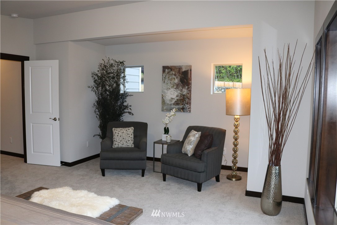 310 182nd Street Southeast Bothell, WA 98012 - Photo 9 of 16