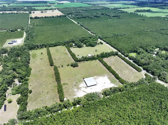 $698,500 | 6900 Southwest 50th Avenue, Trenton, FL 32693