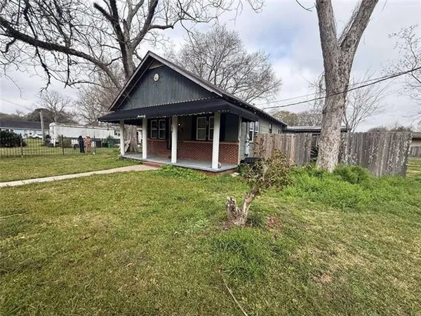 $32,900 | 808 Loraine Street, Abbeville, LA 70510