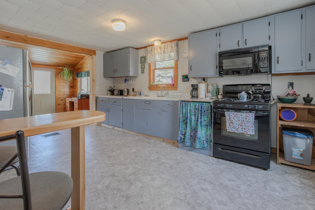 283 School Street Weld, ME 04285 - Photo 6 of 84 taylor-kaminsky-photo-58