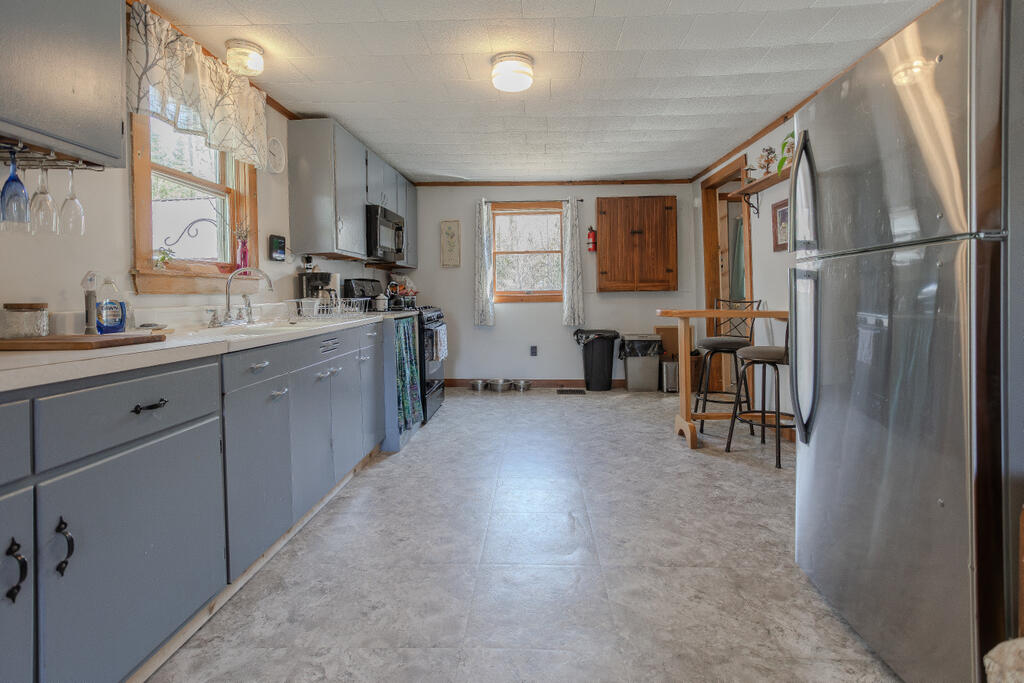 283 School Street Weld, ME 04285 - Photo 7 of 84 taylor-kaminsky-photo-59