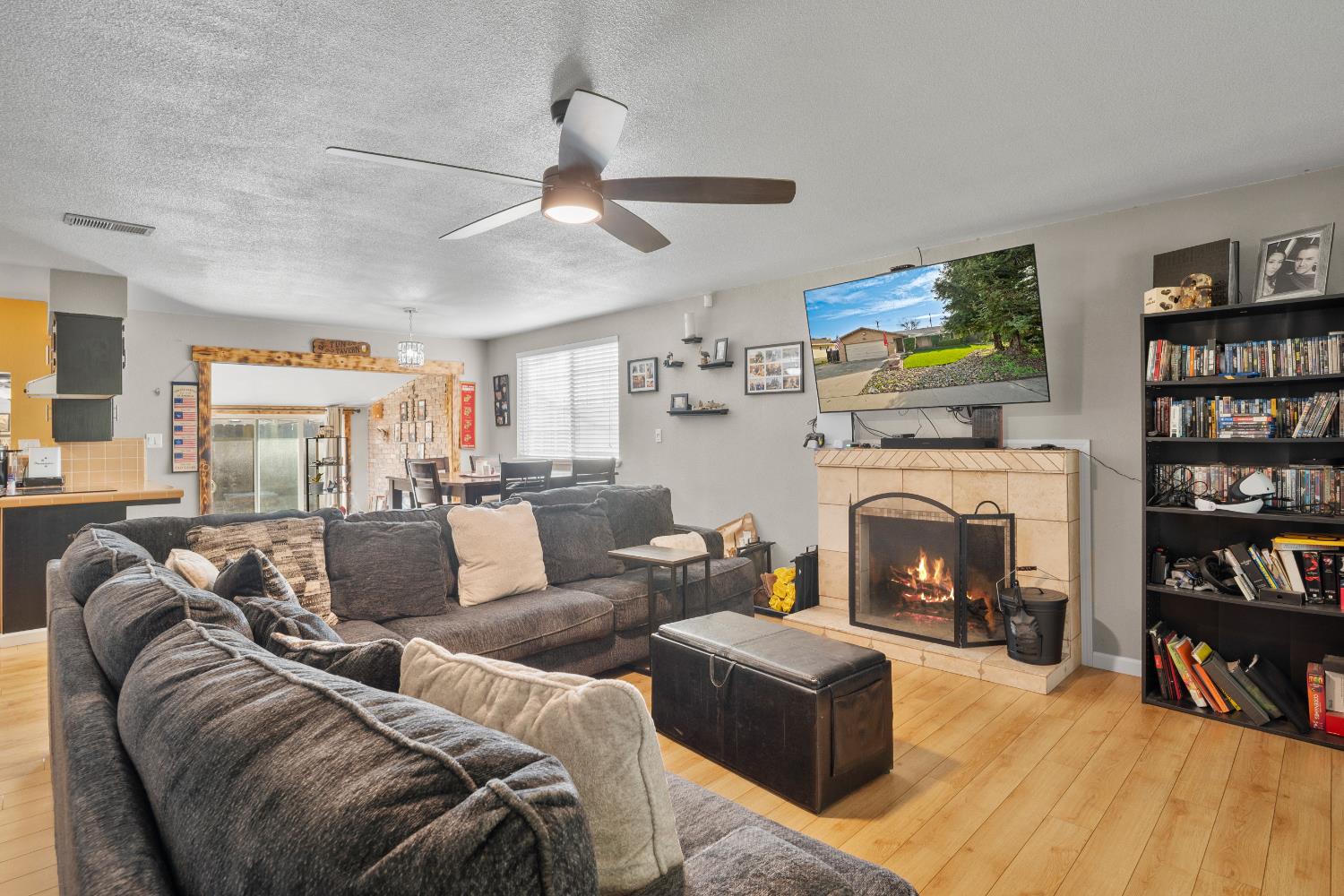 1430 Locke Road Modesto, CA 95355 - Photo 5 of 31