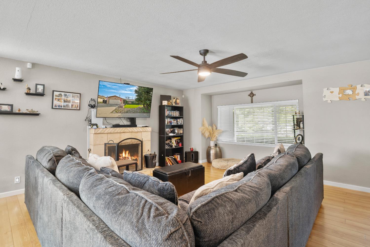 1430 Locke Road Modesto, CA 95355 - Photo 8 of 31