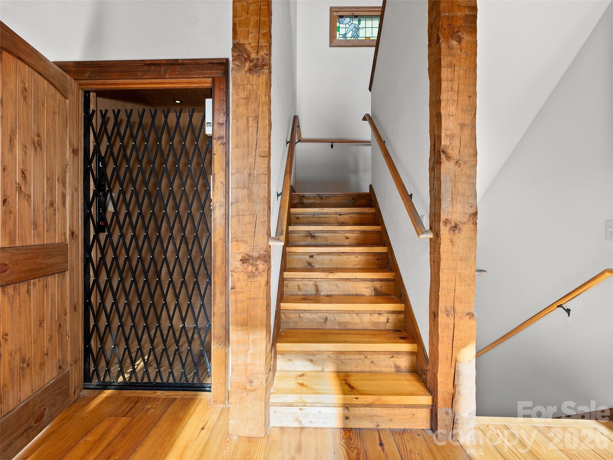173 Heavenview Point Maggie Valley, NC 28751 - Photo 33 of 47 a view of a staircase
