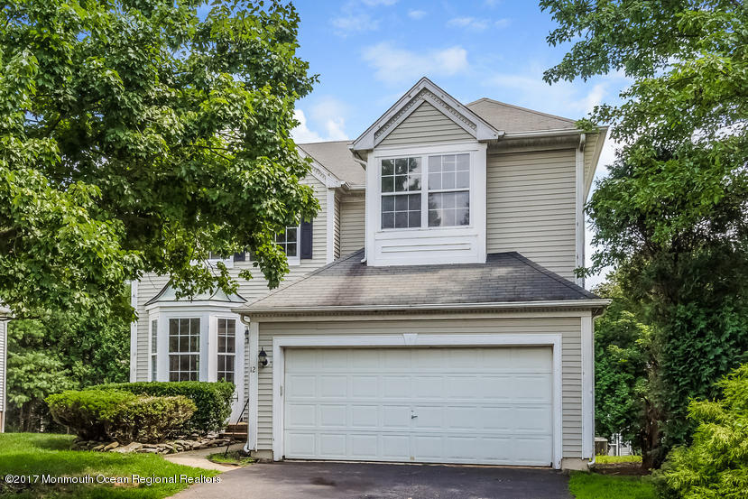 12 Duke Pass Colts Neck, NJ 07722 - Photo 1 of 25 001-4585305-small