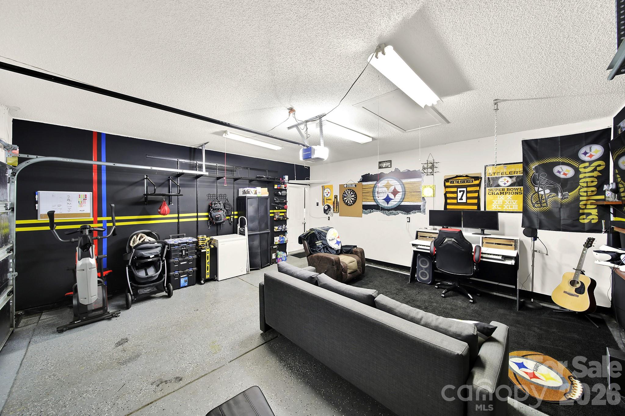 308 Patrick Avenue Southwest Concord, NC 28025 - Photo 20 of 26 a kitchen with lots of counter top space