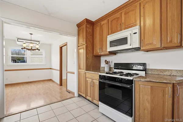 $460,000 | 59 Brook Street, Mahopac, NY 10541