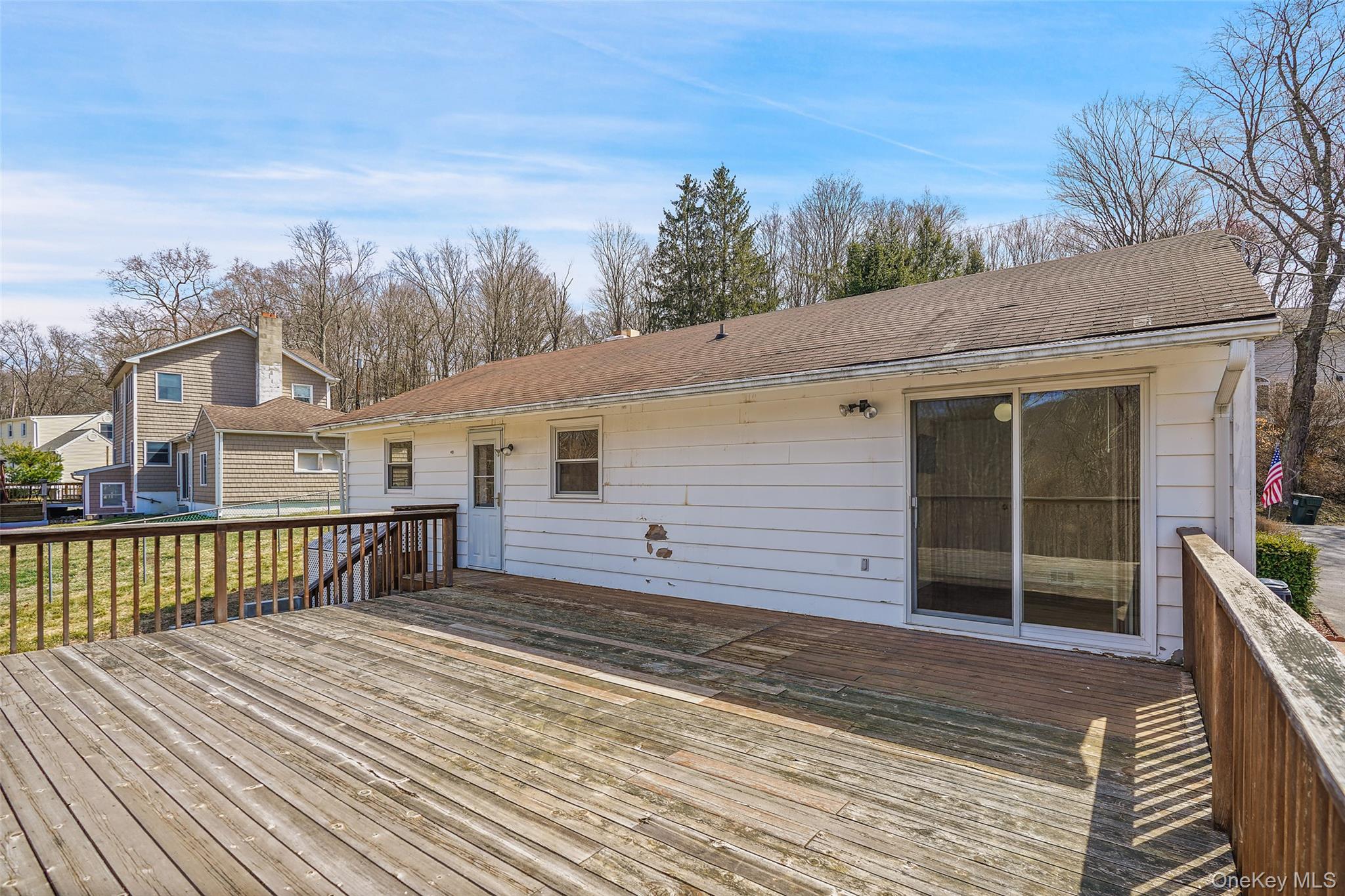 59 Brook Street Mahopac, NY 10541 - Photo 31 of 37