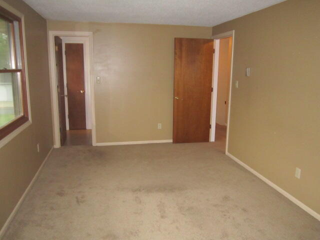 679 North Union City Road Coldwater, MI 49036 - Photo 14 of 36 IMG_1072