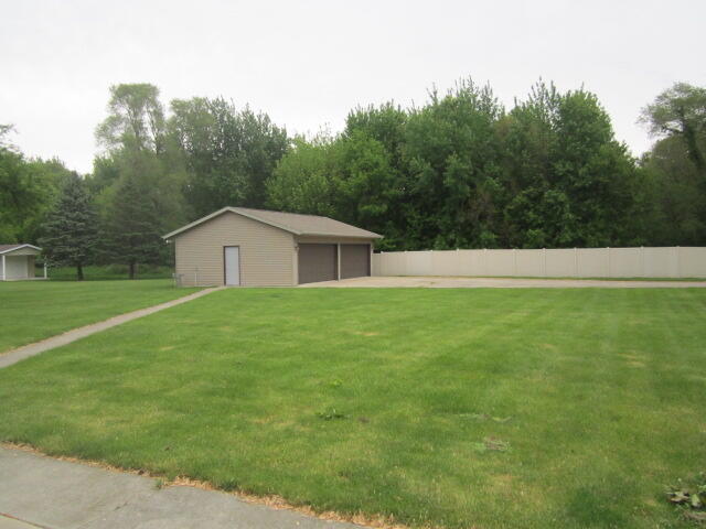 679 North Union City Road Coldwater, MI 49036 - Photo 32 of 36 IMG_1094
