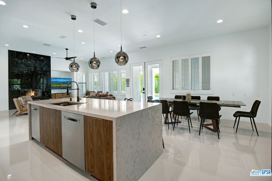 1401 East Racquet Club Road Palm Springs, CA 92262 - Photo 18 of 55 Gallery Image 18