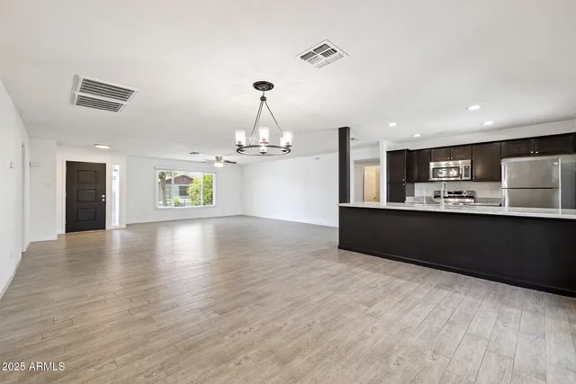 $3,795 | 4613 South Rita Lane, Tempe, AZ 85282