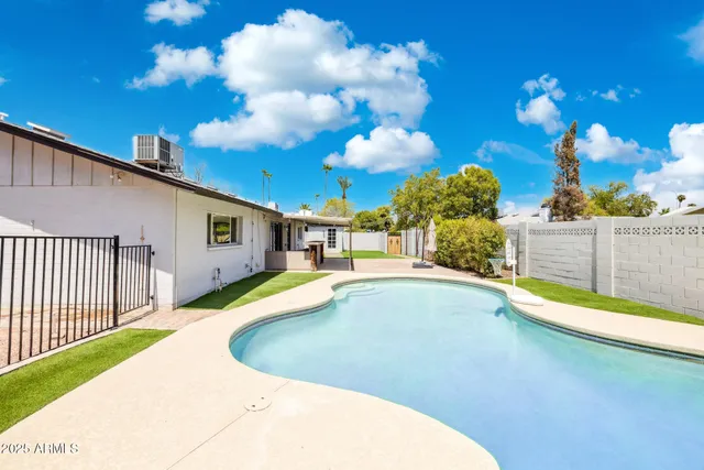 $3,795 | 4613 South Rita Lane, Tempe, AZ 85282