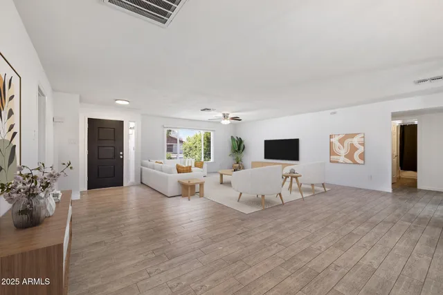 $3,795 | 4613 South Rita Lane, Tempe, AZ 85282