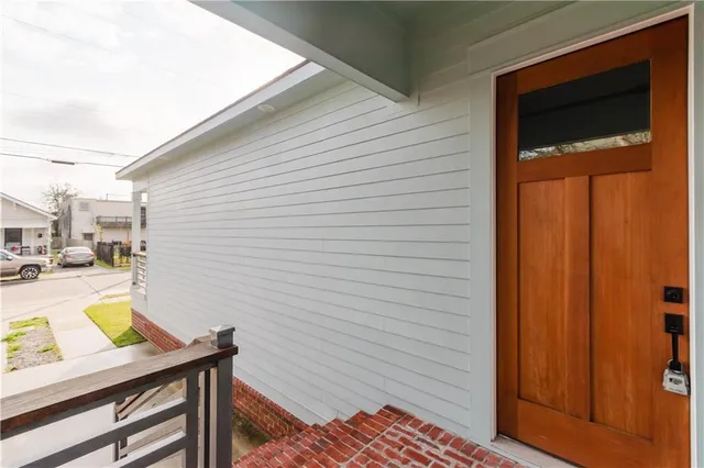 $279,000 | 2104 Desire Street, New Orleans, LA 70117