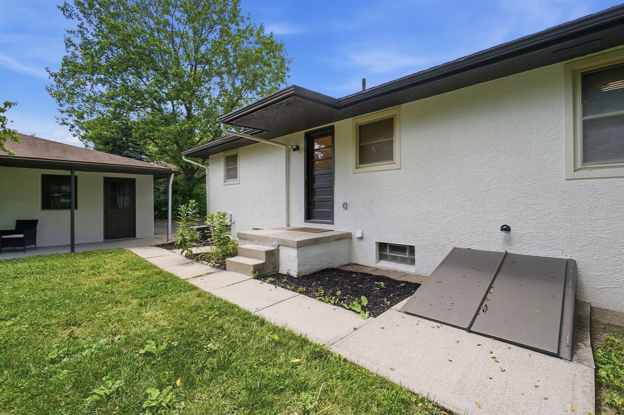 3555 Trabue Road Columbus, OH 43204 - Photo 36 of 44