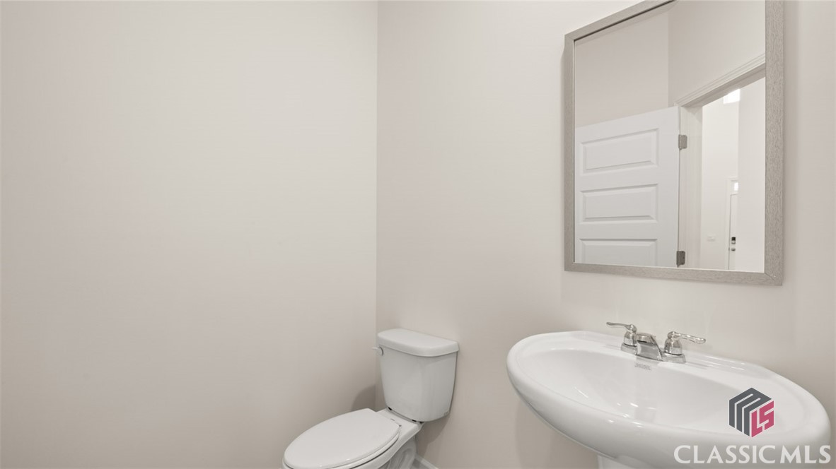 318 Abbott Road Statham, GA 30666 - Photo 30 of 57 Gallery Image 30