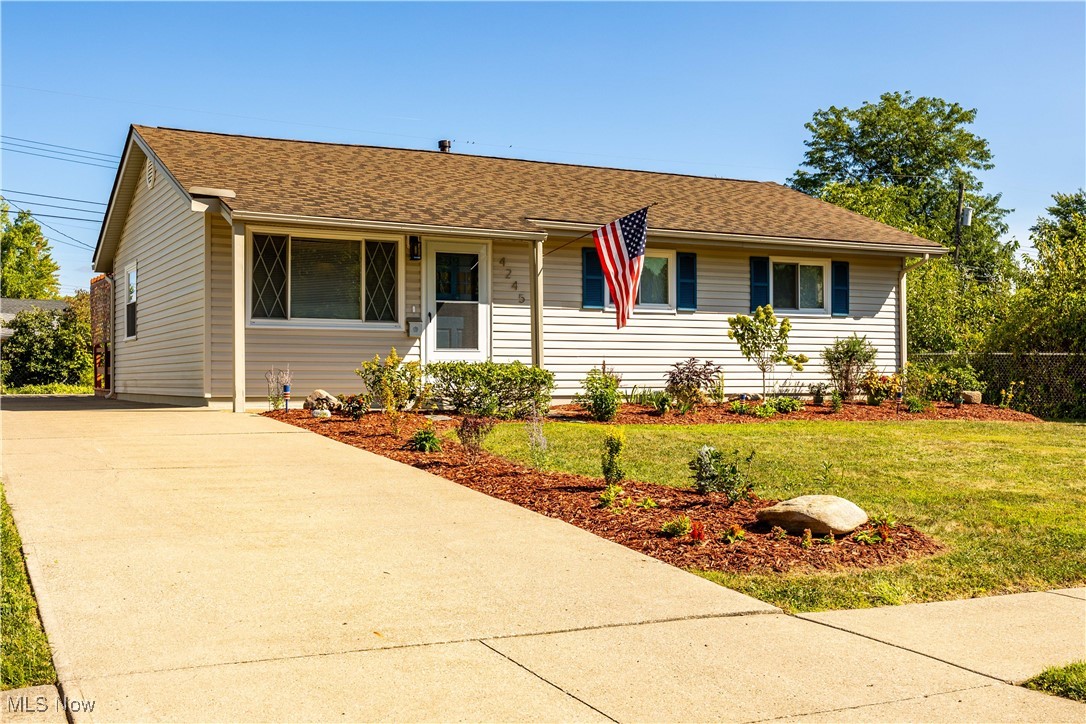 4245 Knickerbocker Road Sheffield Lake, OH 44054 - Photo 1 of 21 Gallery Image 1