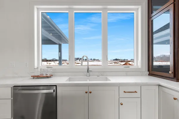 $629,900 | 1605 Torchwood Trail, De Pere, WI 54115