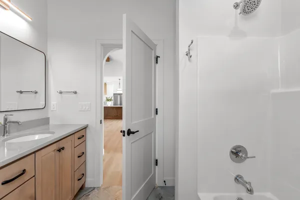 $629,900 | 1605 Torchwood Trail, De Pere, WI 54115