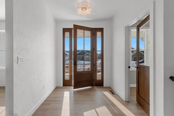 $629,900 | 1605 Torchwood Trail, De Pere, WI 54115