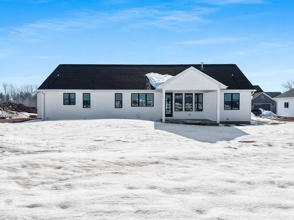 $629,900 | 1605 Torchwood Trail, De Pere, WI 54115