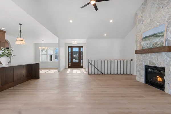 $629,900 | 1605 Torchwood Trail, De Pere, WI 54115