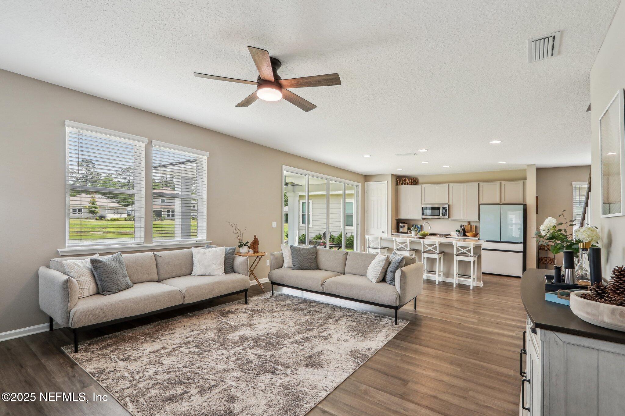 43 Wards Ravine Way St. Johns, FL 32259 - Photo 6 of 46 Living Room
