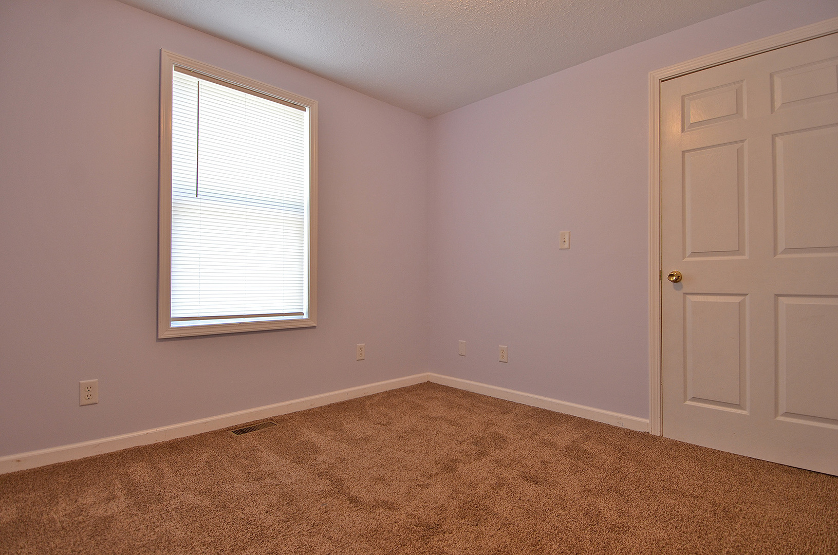 2116 Champlain Street Ottawa, IL 61350 - Photo 9 of 17