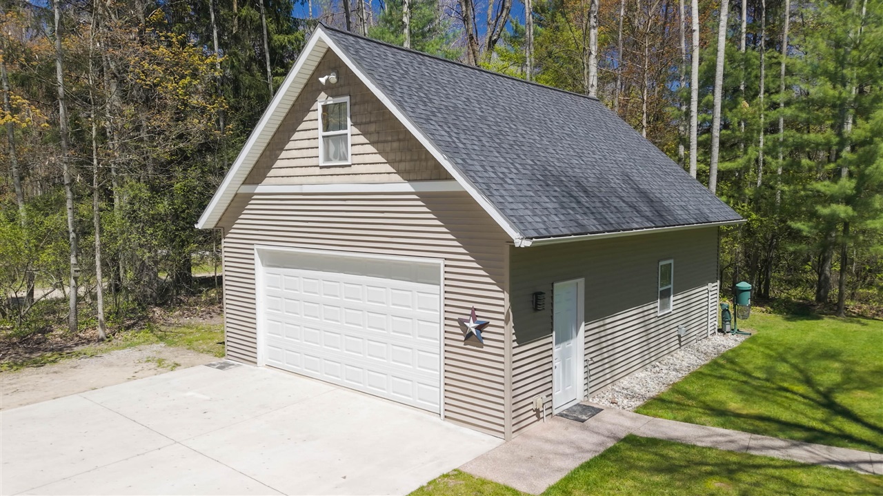 5936 South Rapids Road Branch, MI 49402 - Photo 29 of 46