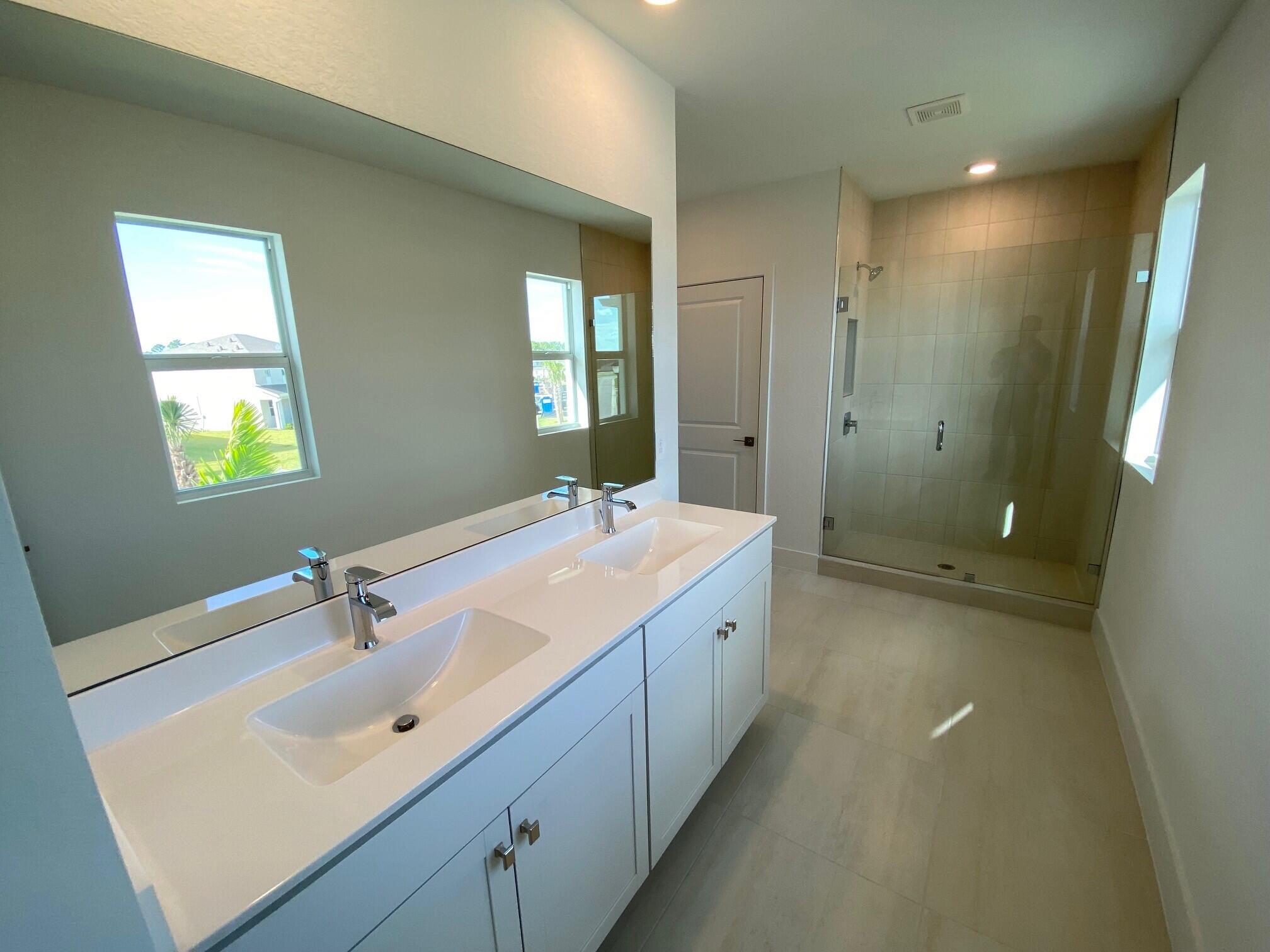 6800 Southeast Park Trace Drive Stuart, FL 34997 - Photo 10 of 12 PPT 38 Primary bath