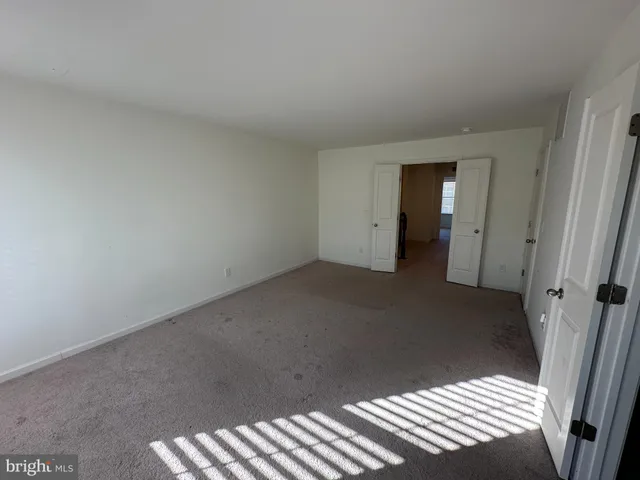 $3,100 | 43431 Robey Square, Ashburn, VA 20148