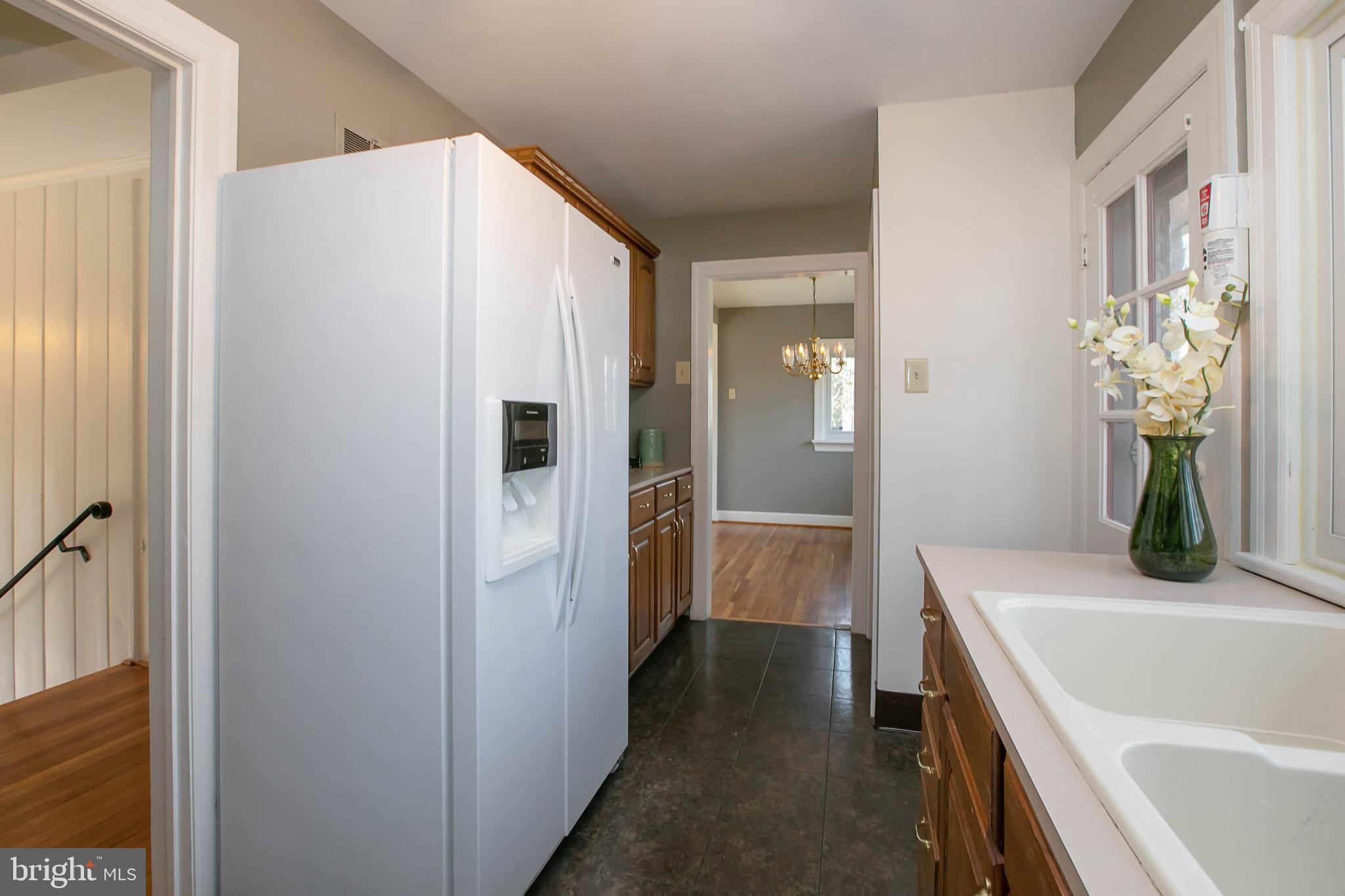 605 Covered Bridge Road Cherry Hill, NJ 08034 - Photo 22 of 51
