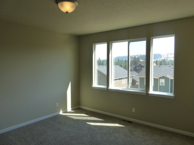 4515 South Willow Road Spokane Valley, WA 99206 - Photo 13 of 20