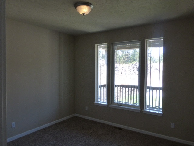 4515 South Willow Road Spokane Valley, WA 99206 - Photo 14 of 20