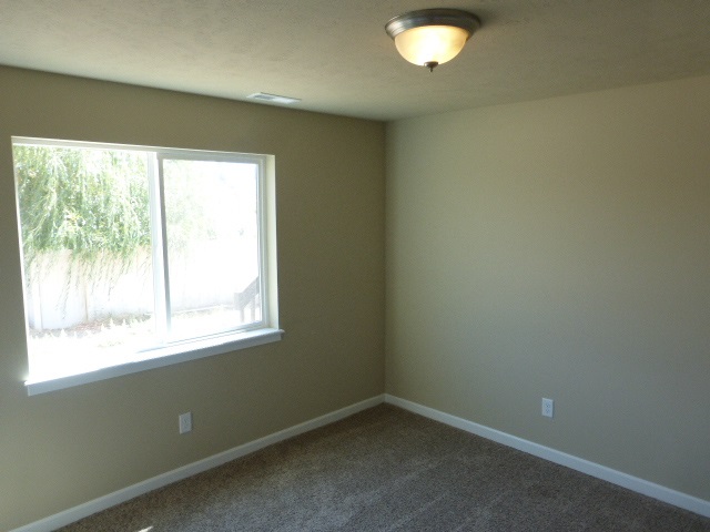 4515 South Willow Road Spokane Valley, WA 99206 - Photo 16 of 20