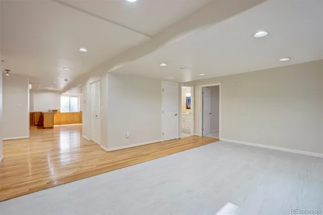 a view of a livingroom with an oven