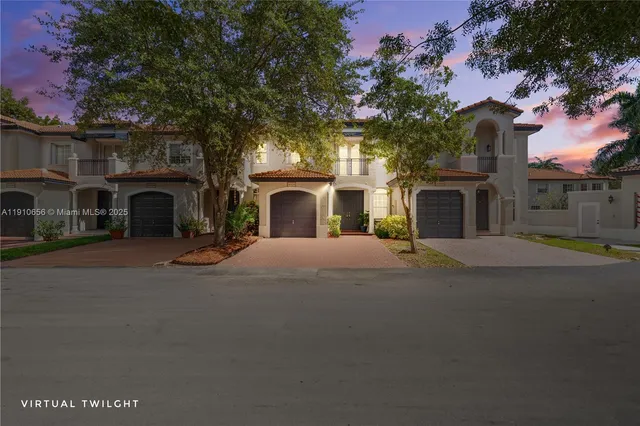 $585,000 | 8151 Southwest 119th Court, Miami, FL 33183