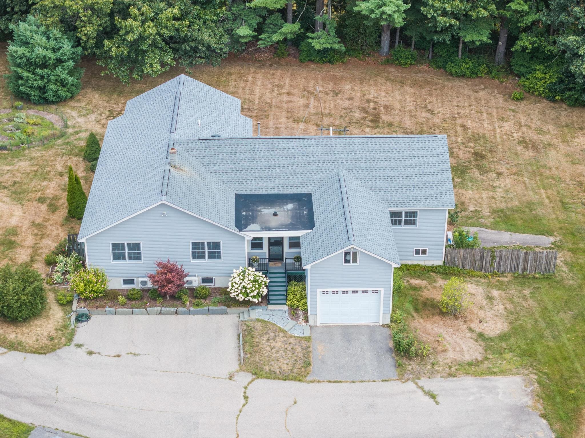 4 A Smith Well Road Dover, NH 03820 - Photo 1 of 58 Gallery Image 1