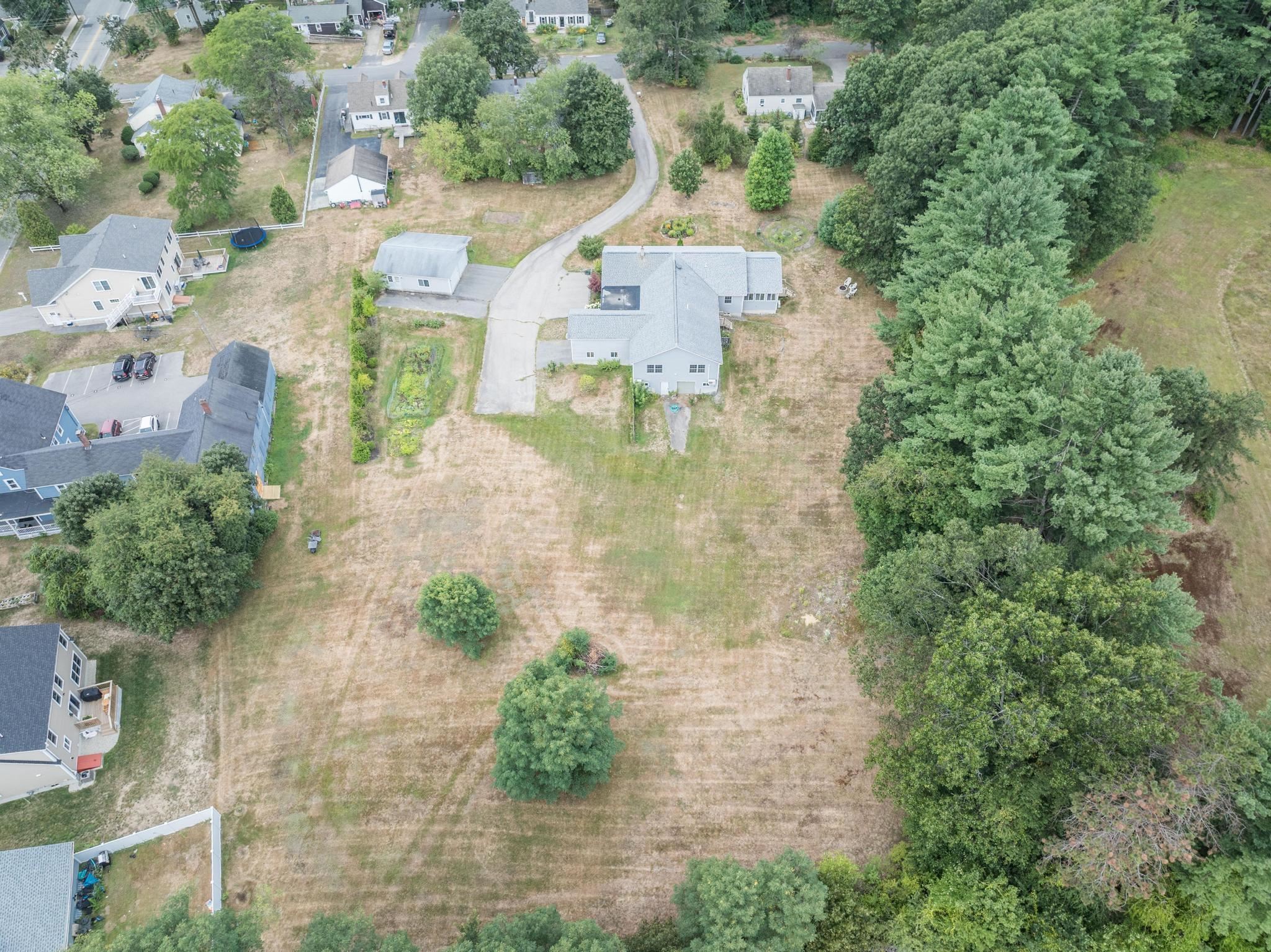4 A Smith Well Road Dover, NH 03820 - Photo 4 of 58 Gallery Image 4