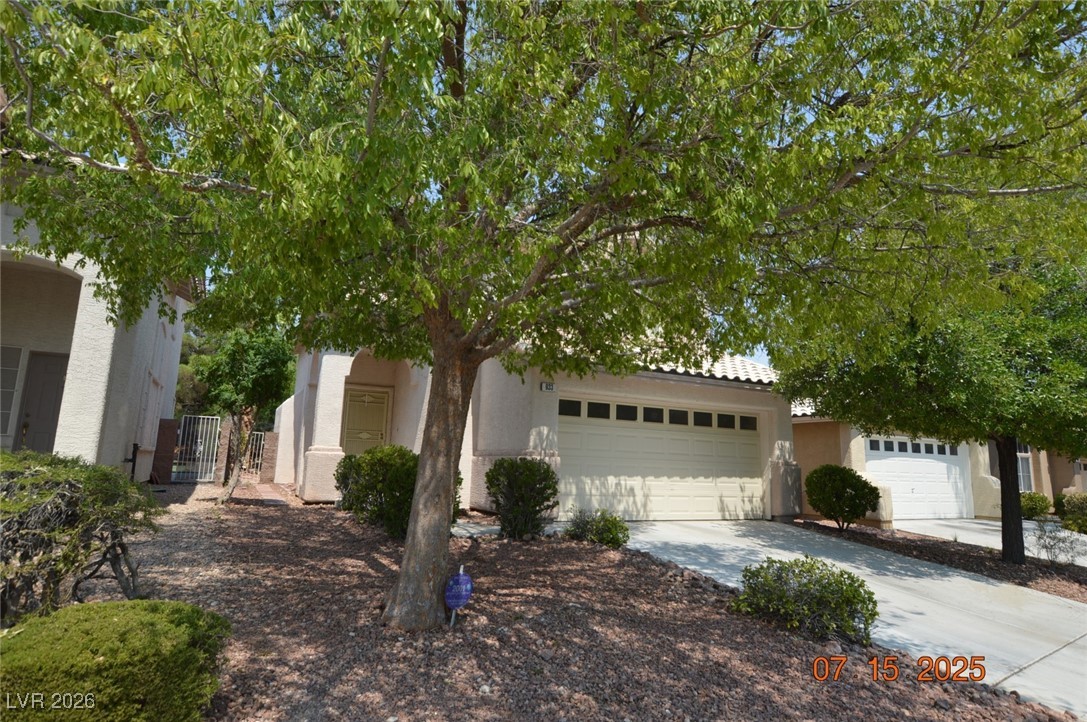 933 Windhook Street Las Vegas, NV 89144 - Photo 2 of 26