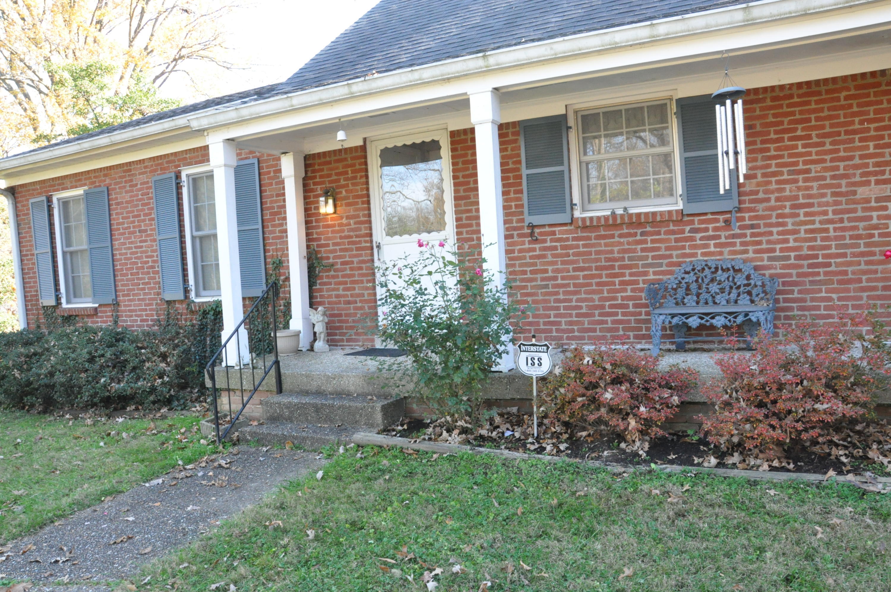 2640 Dundee Road Louisville, KY 40205 - Photo 2 of 46 DSC_0129