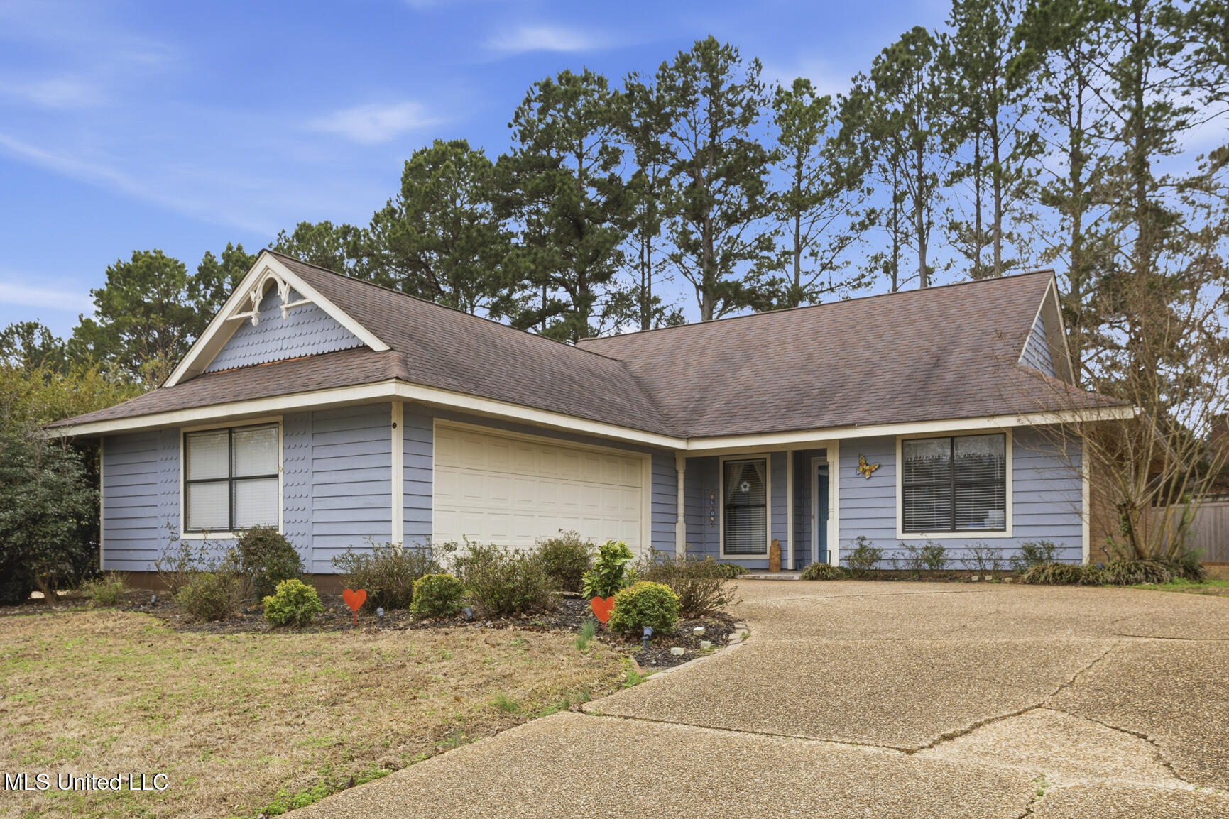 517 Bedford Circle Madison, MS 39110 - Photo 2 of 26 517 Bedford-24