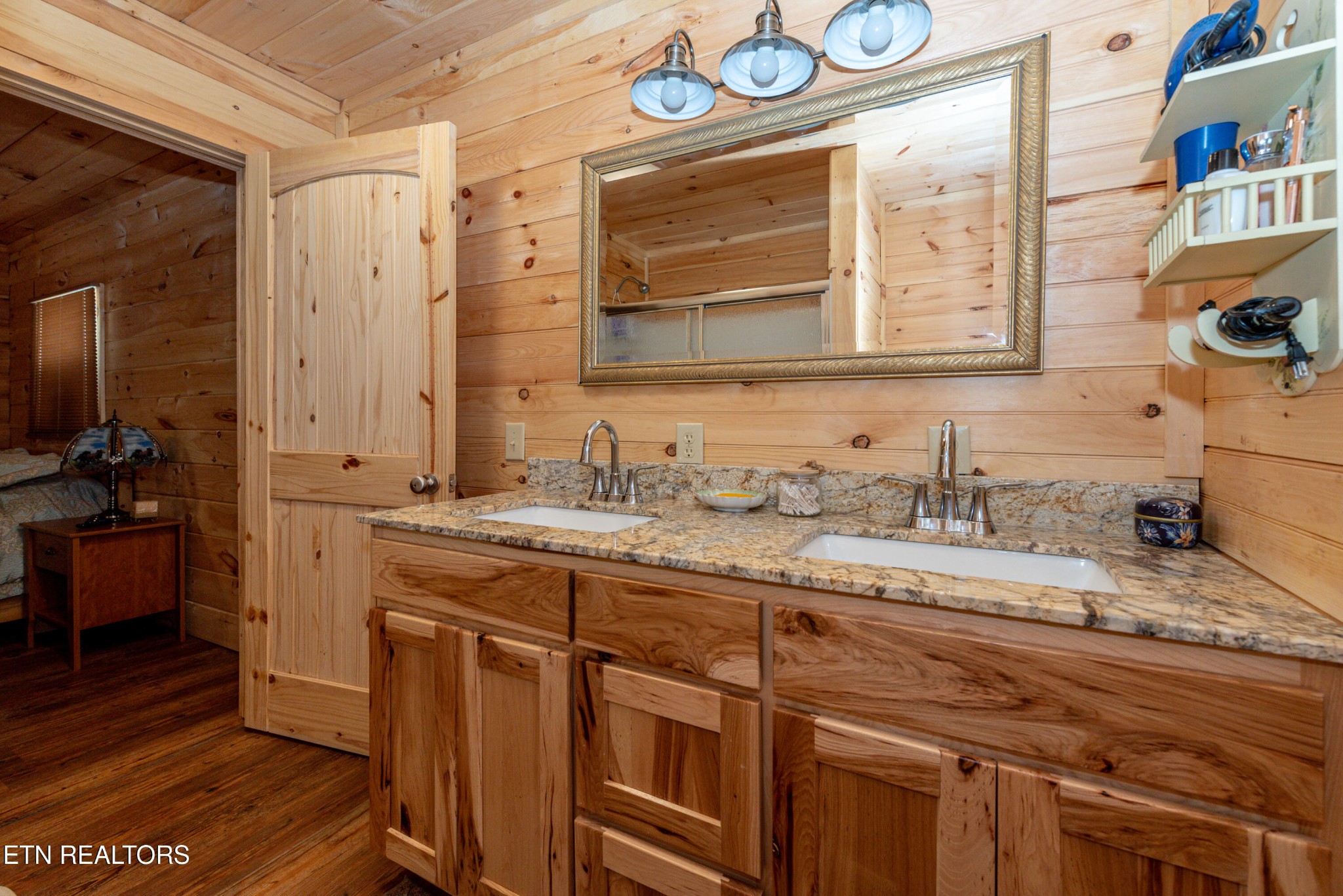 985 Swannsylvania Road Dandridge, TN 37725 - Photo 22 of 52 Gallery Image 22